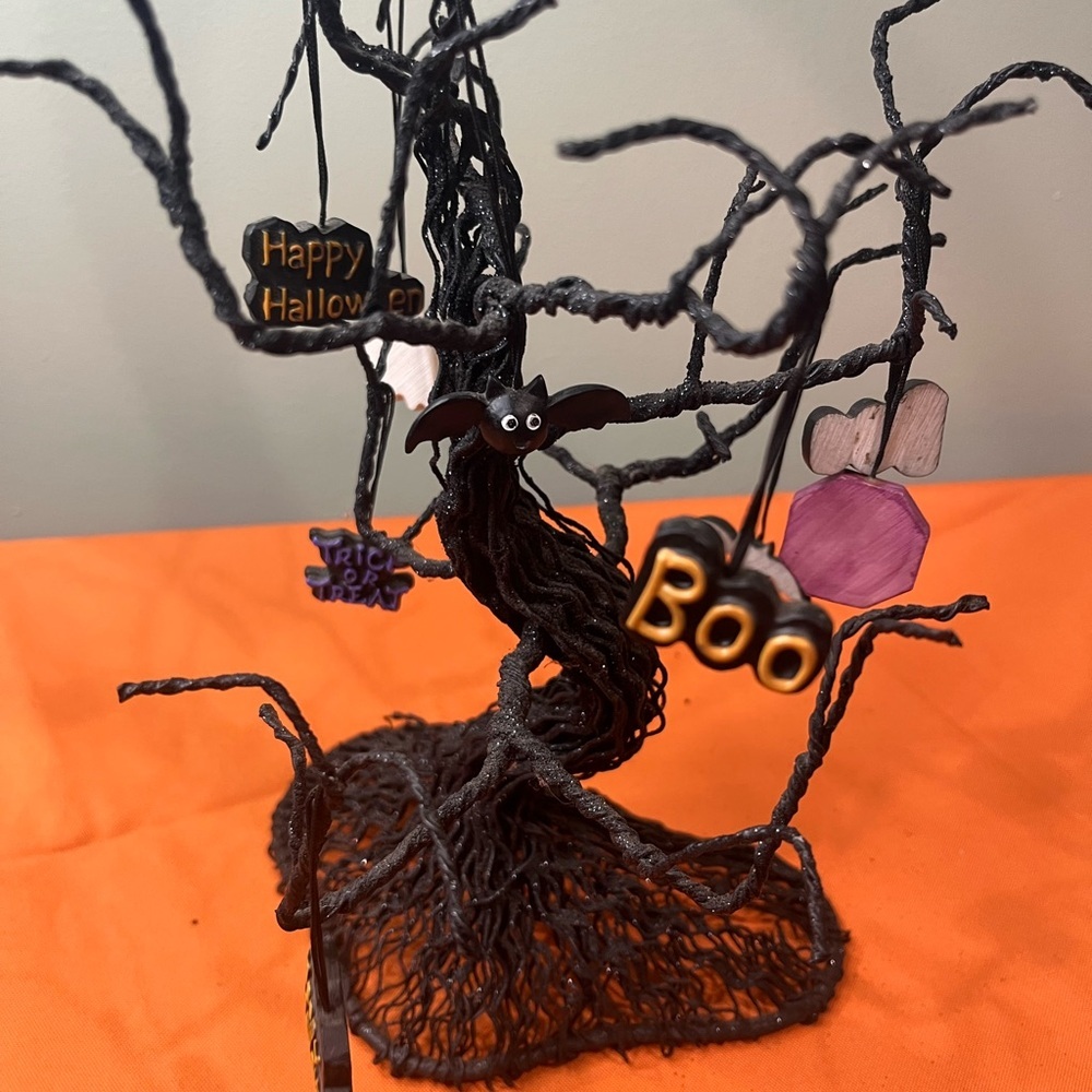 6/$25 Halloween Black Tree Decor with Ghost and Sign Accents - Picture 10 of 16